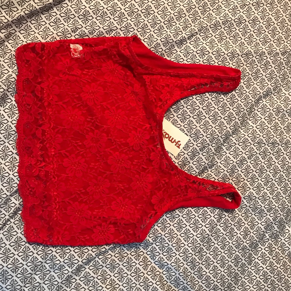 Red lace cropped shirt